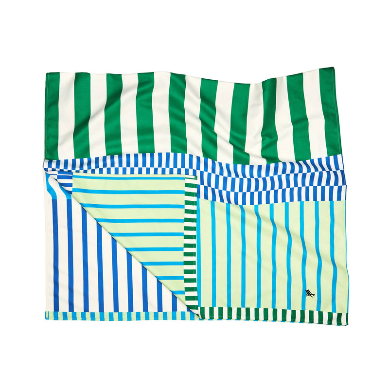 Blueberry Spritz Large Quick Dry Towels | Dock & Bay