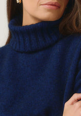 Essential Snood in Zephyr | Merinomink
