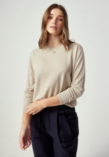 Esther Crew in Pumice | Untouched World