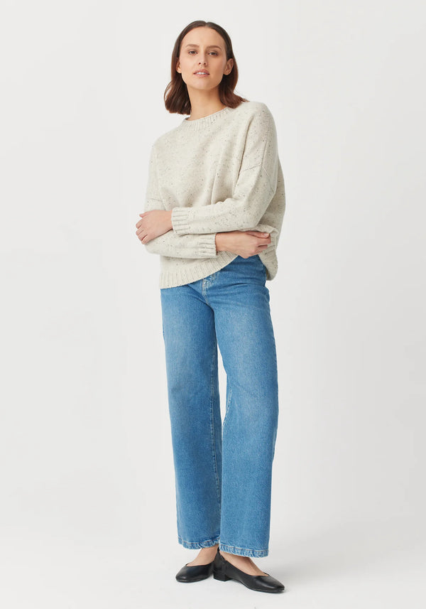 Jonti Crew Sweater in Beech Fleck | Untouched World