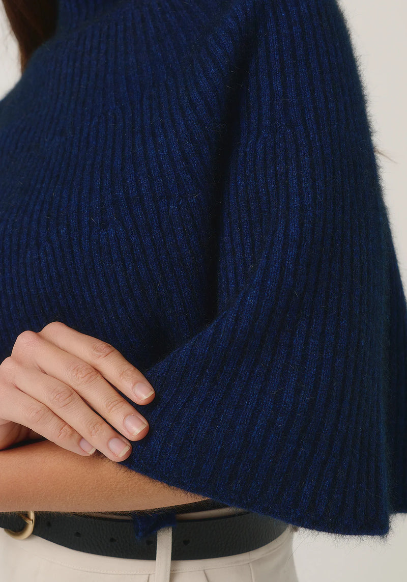 Ena Poncho in Zephyr | Merinomink