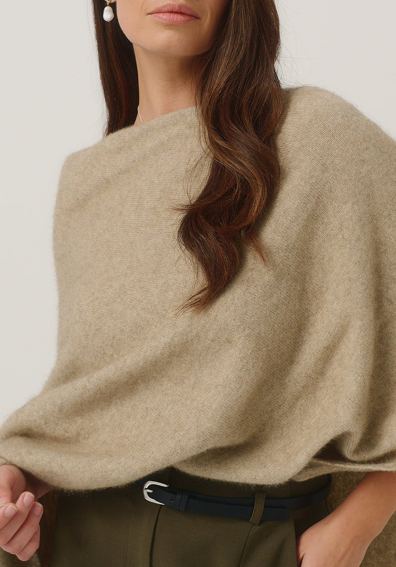 Celine Cape in Latte | Merinomink