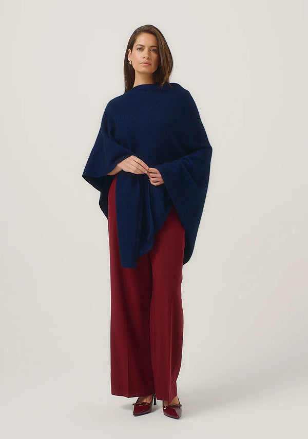 Celine Cape in Zephyr | Merinomink