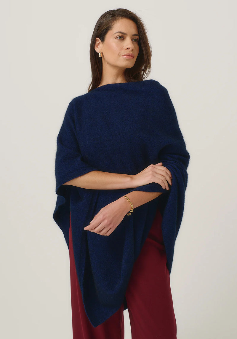 Celine Cape in Zephyr | Merinomink