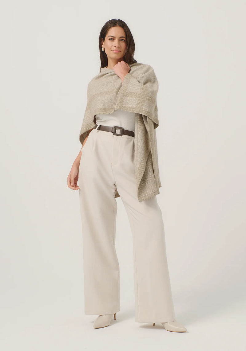 Mari Wrap in Latte/Ecru | Merinomink