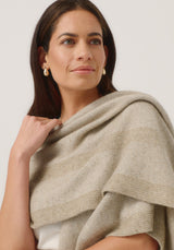Mari Wrap in Latte/Ecru | Merinomink