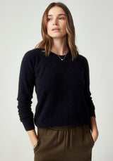Kapua Crew Cashmere Sweater in Navy | Untouched World