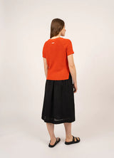The back of the Sotta Short Sleeve Linen Jumper in Tomato | Saint James at Sarah Thomson