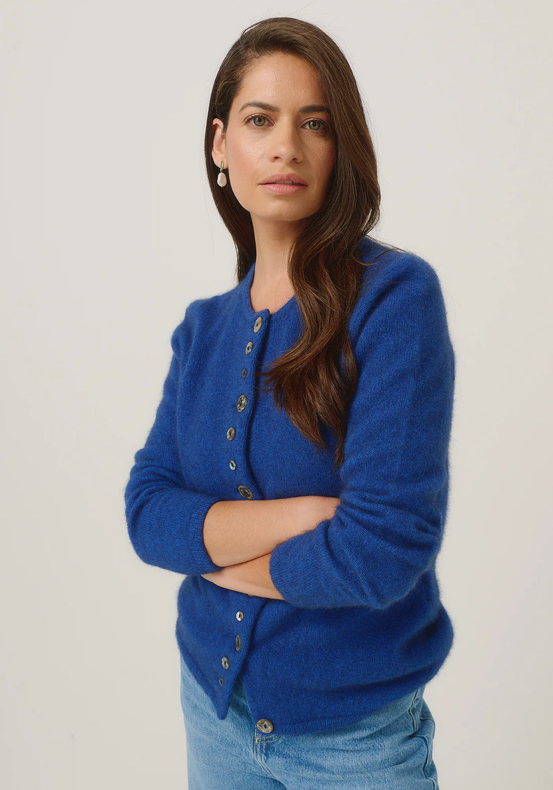 Shell Cardigan in Dusty Blue | Merinominkt
