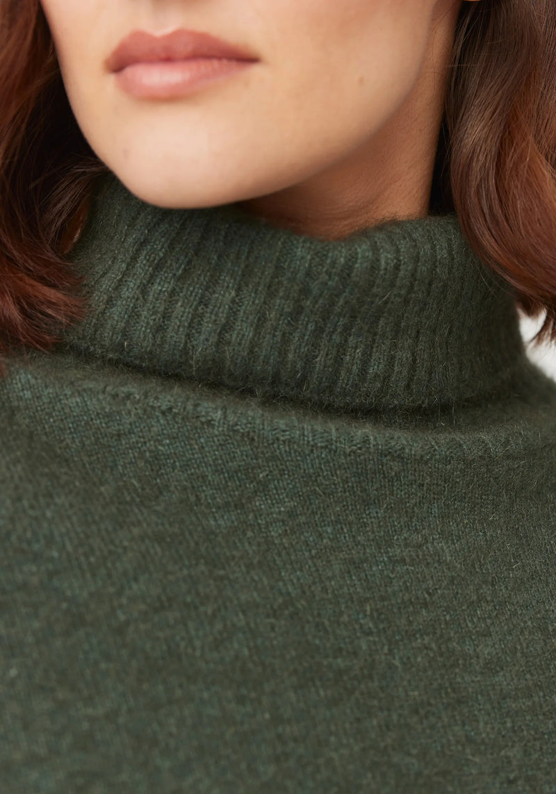 Air Cape Sweater in Wilderness | Untouched World