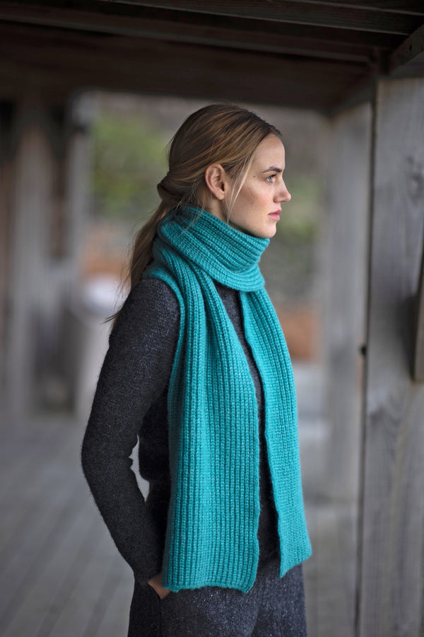 Emerald Ribbed Scarf | Fisherman Out of Ireland at Sarah Thomson