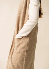 Geneve Long Beige Wool Waistcoat | Saint James