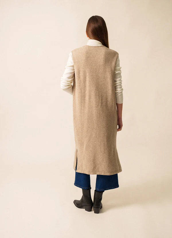 Geneve Long Beige Wool Waistcoat | Saint James