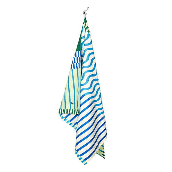 Blueberry Spritz Large Quick Dry Towels | Dock & Bay