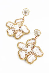 WHITE FLOWER EARRING