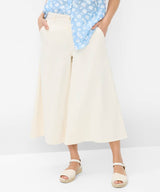 Melli S Cropped Denim Culottes in Off White | Brax