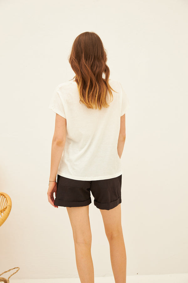 Roxy Off-White T-Shirt | Chico Soleil