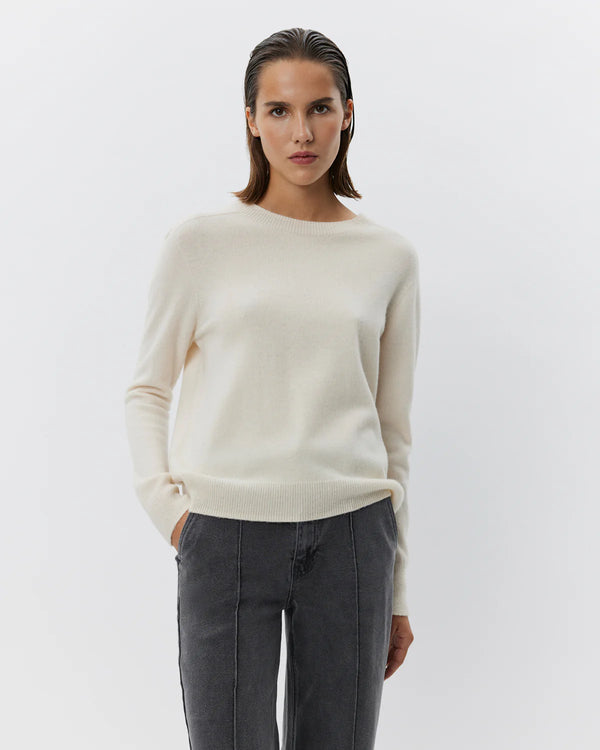 Delia Round Neck Jumper in Off White | Sofie Schnoor