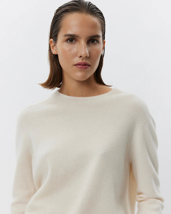 Delia Round Neck Jumper in Off White | Sofie Schnoor