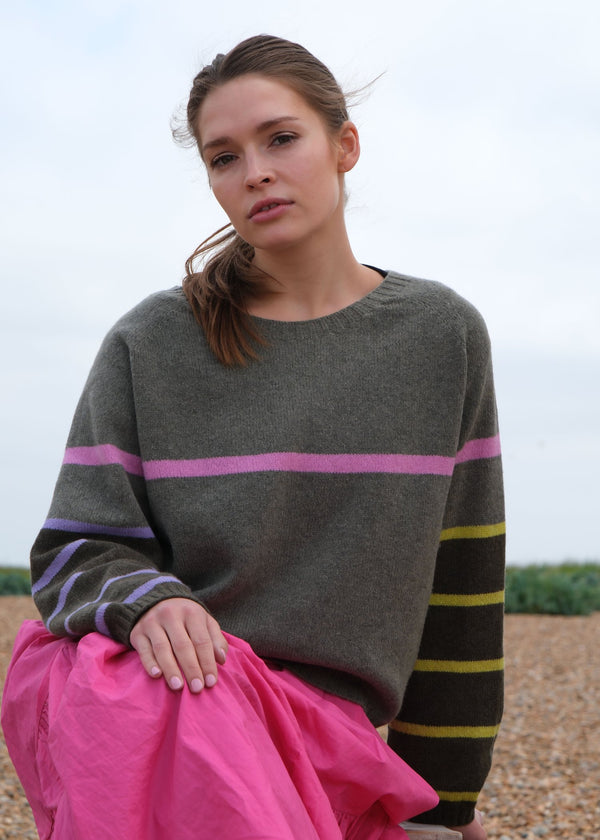 Raglan Jumper with Contrasting Stripe Sleeves in Cochineal colours | Quinton + Chadwick