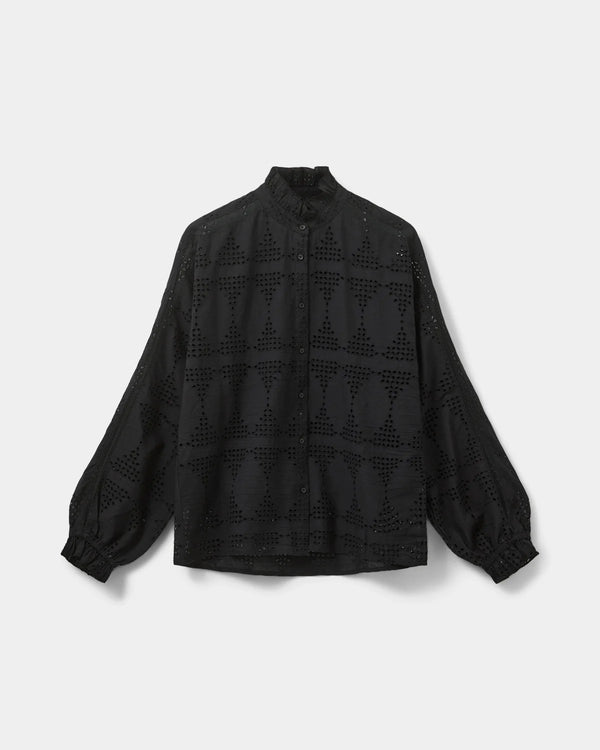 Esme Black Shirt | Sofie Schnoor