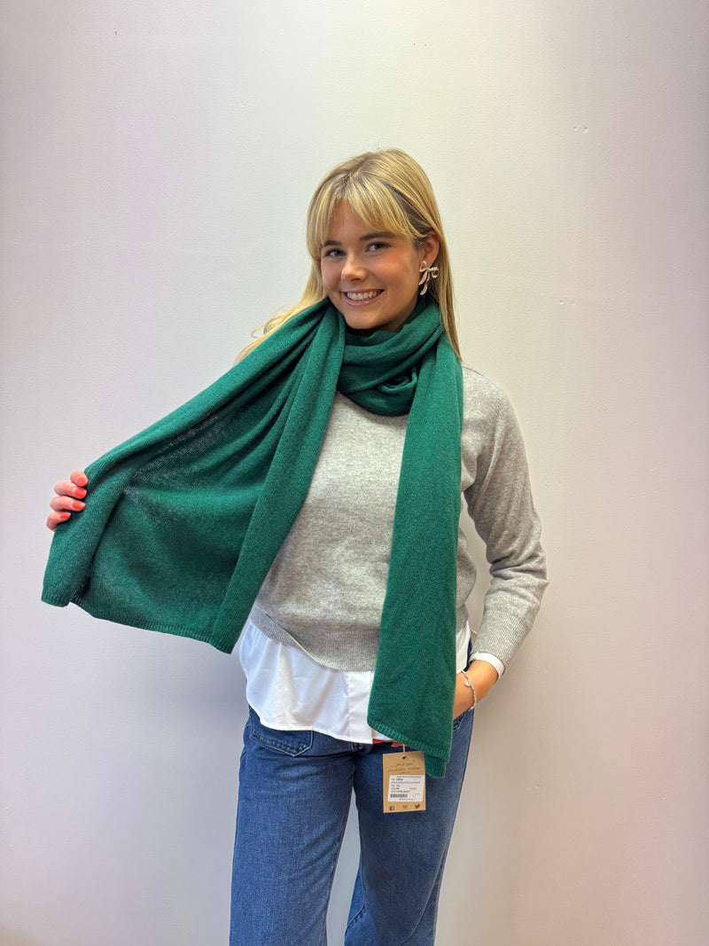 The Big Green Cashmere Scarf | Sartoria Saracena
