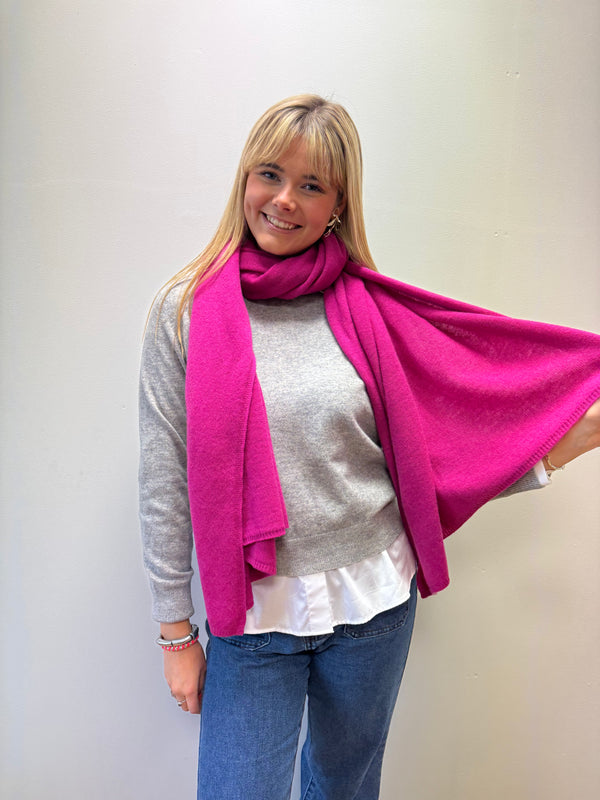 The Big Fuchsia Cashmere Scarf | Sartoria Saracena