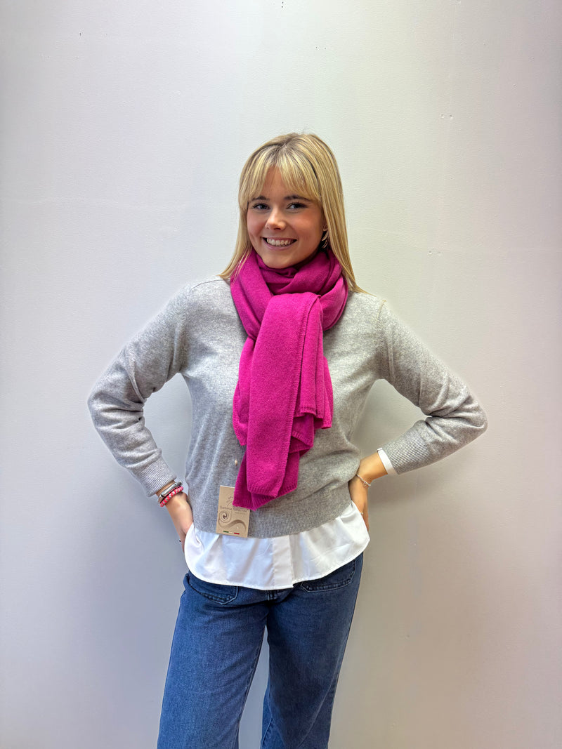 The Big Fuchsia Cashmere Scarf | Sartoria Saracena
