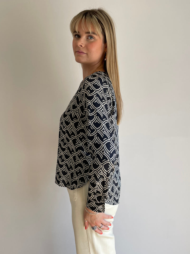 Jimco Navy Patterned Blouse | EMME