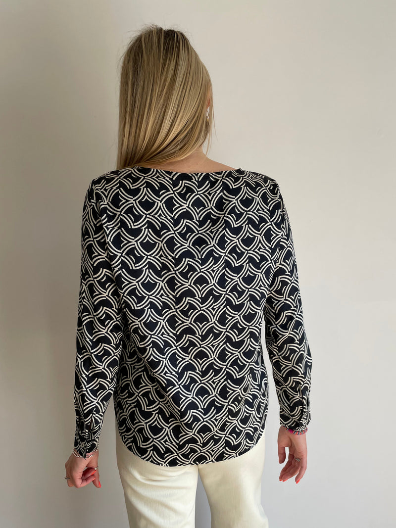 Jimco Navy Patterned Blouse | EMME