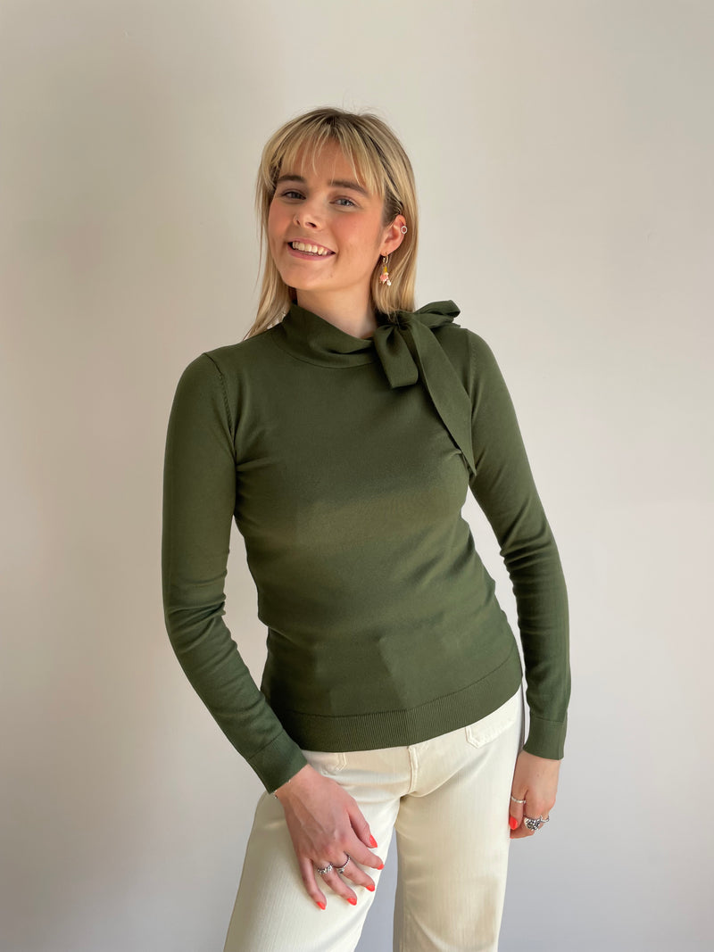Osaka Green Tie Neck Jumper | EMME