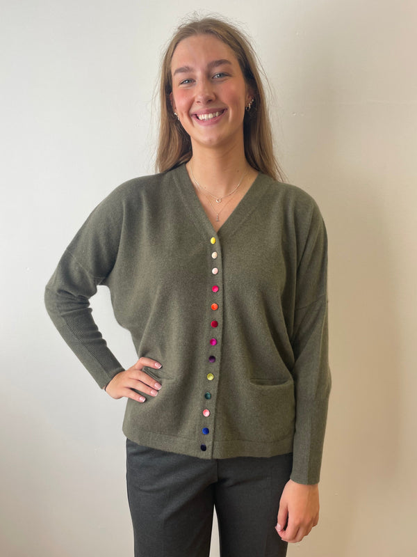Végétal V-Neck Cashmere Cardigan with Velvet Buttons | Esthēme Cachemire