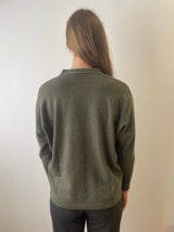 Végétal V-Neck Cashmere Cardigan with Velvet Buttons | Esthēme Cachemire