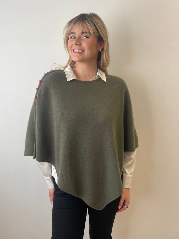 Vegetal Cashmere Poncho with Velvet Buttons | Esthēme Cachemire