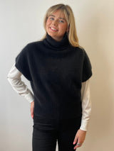 Black Racoon Sleeveless Polo Neck Jumper | Esthēme Cachemire