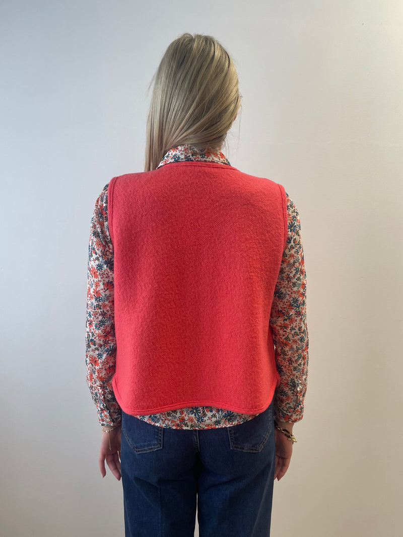 Jura Boiled Wool Rodeo Coral Waistcoat | Saint James
