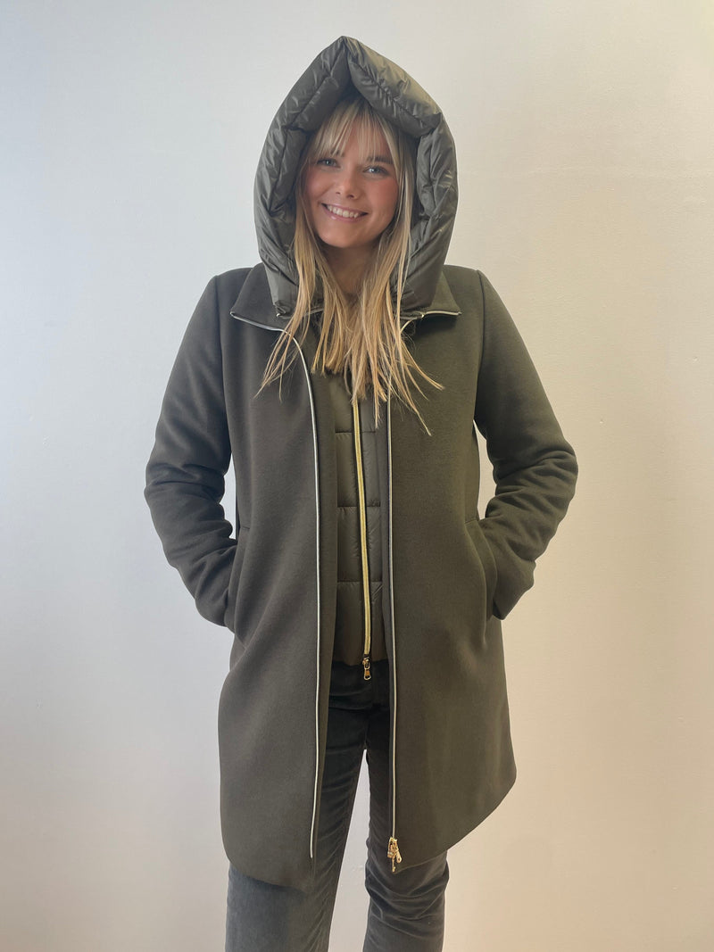 Bacio Underwood Green Coat | EMME