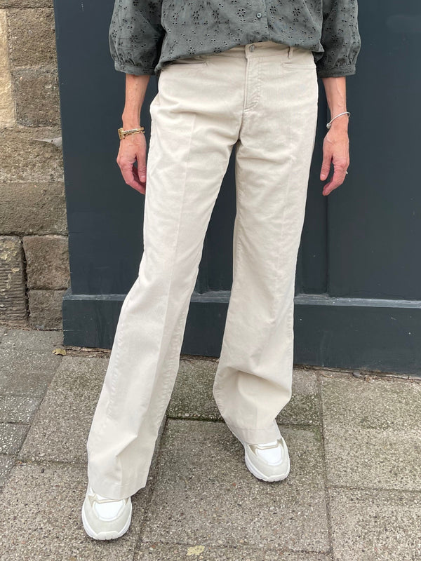 Maine Winter White Corduroy Wide Leg Trousers | Brax