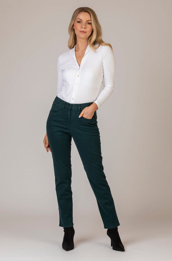 Laura Stretch Green Jeans | Brax at Sarah Thomson | Styled on model