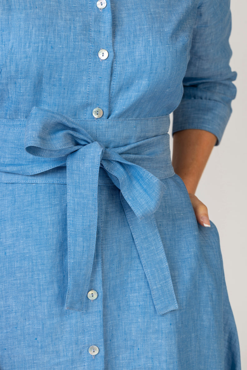 The Mamma Midi Linen Dress in Blue | Sartoria Saracena