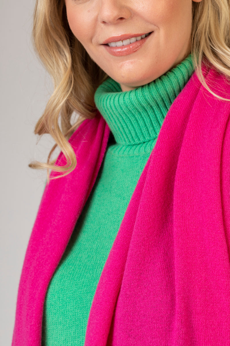 Bright Green Roll Neck Cashmere Jumper | Esthēme Cachemire at Sarah Thomson | Details with scarf