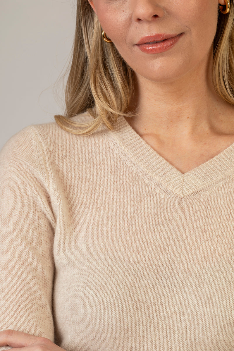 Sand V-Neck Cashmere Jumper | Esthēme Cachemire