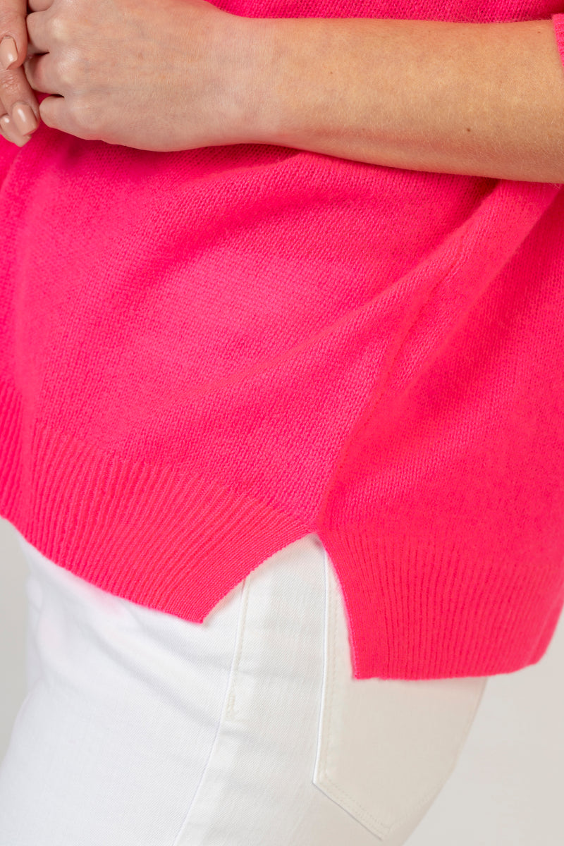 Relaxed Neon Pink V-Neck Cashmere Jumper | Esthēme Cachemire