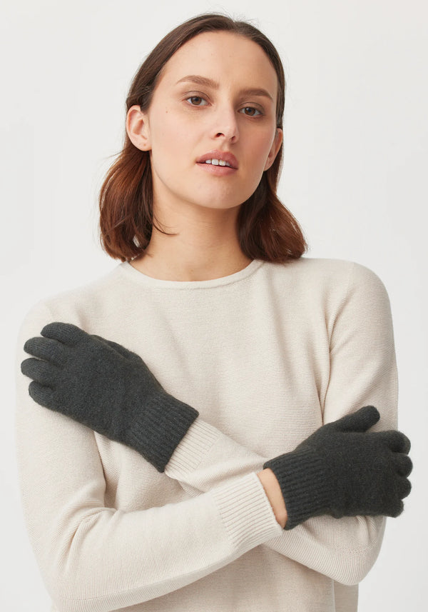 Cosy Gloves in Basalt | Untouched World