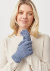 Cosy Gloves in Waterfall | Untouched World