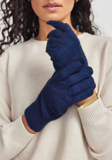 Cosy Gloves in Zephyr | Untouched World