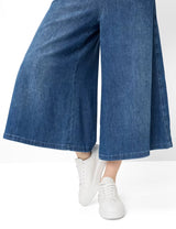 Melli S Cropped Denim Culottes in Regular Blue | Brax