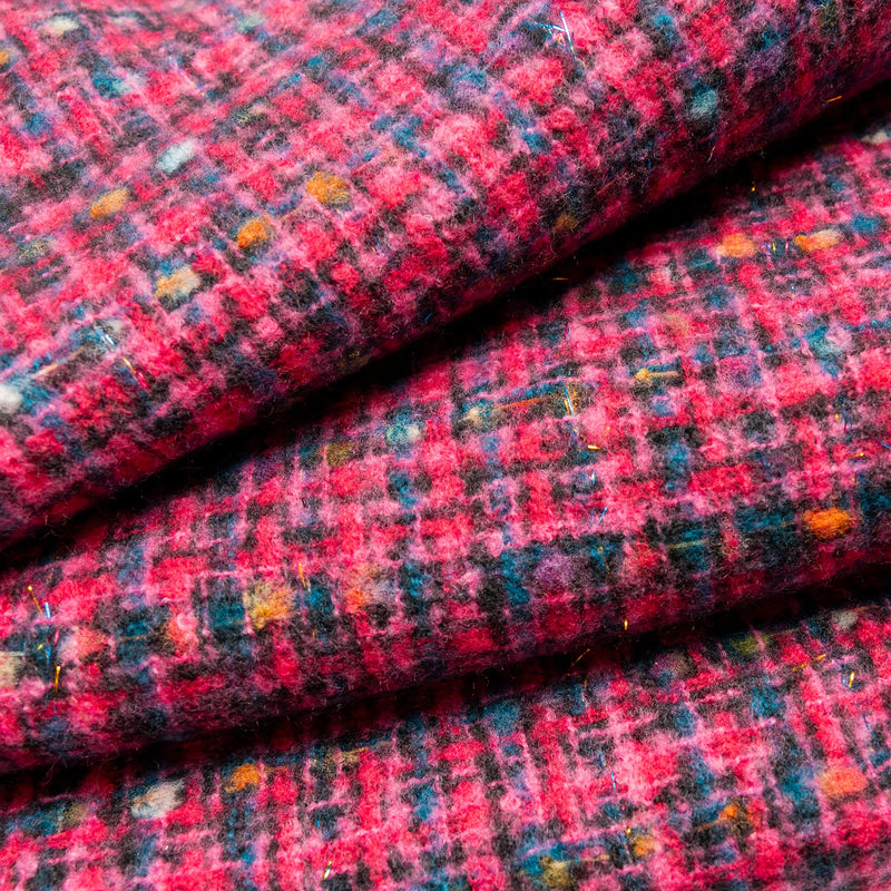 Tonal Woven Scarf with Metallic Yarn | Dents