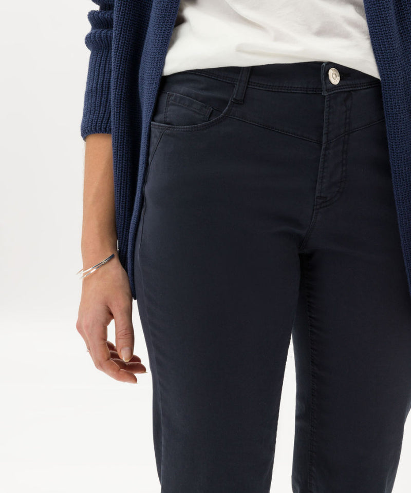 Mary Modern Trousers in Perma Blue | Brax | Sarah Thomson Melrose | Detail 