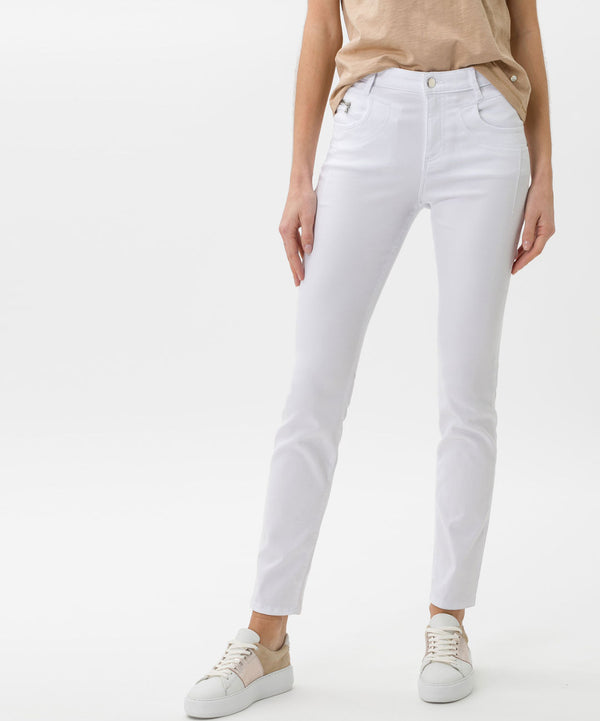 Sarah Thomson x Brax S/S22 - Shakira Skinny White Jeans